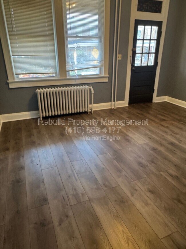 Foto del edificio - 3136 Chesterfield Ave