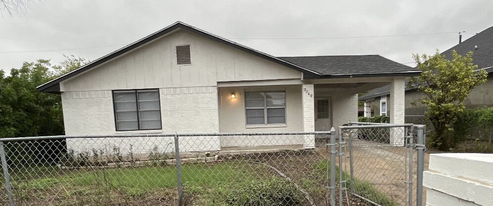 Foto principal - 2740 Katrina Ave