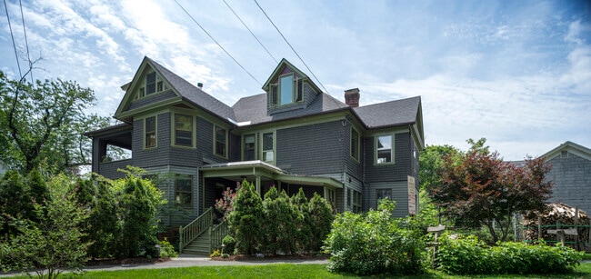 Frente de la casa - 40 Barrett Pl