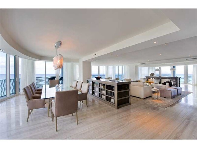 Building Photo - 1500 Ocean Dr