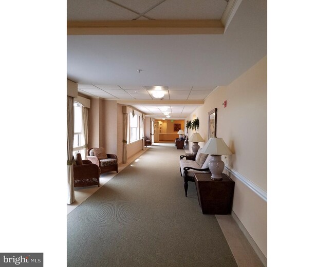 Building Photo - 2203 Windrow Dr