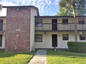 Building Photo - 6061 Shaker Wood Cir