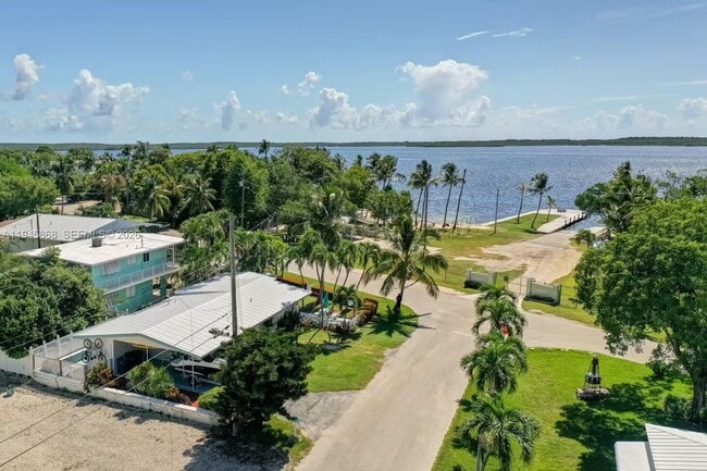 Building Photo - 67 Jewfish Ave