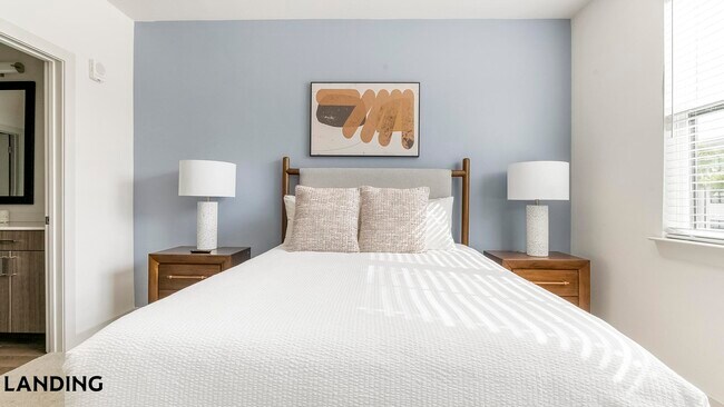 Foto del edificio - 11900 Marquina Blvd