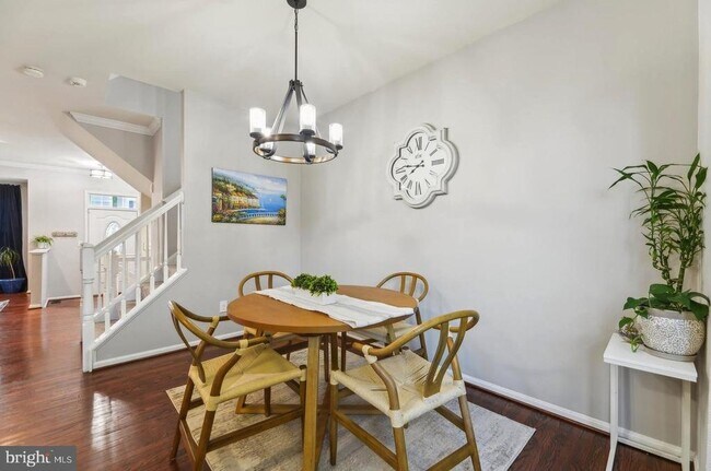 Foto del edificio - 3942 Hartlake St