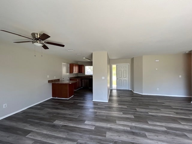 Building Photo - 1701 SE Cascella Ct