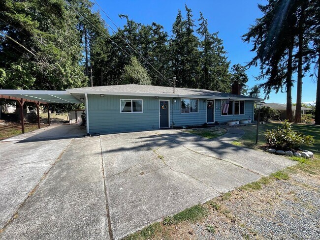 Building Photo - 2458 N Monticello Way