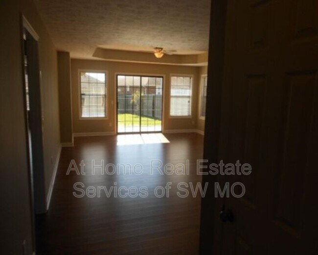 1264 Butterfield Dr Nixa, MO 65714 Alquileres en Nixa, MO