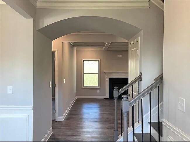 Foto del edificio - 4438 Chestnut Oak Wy