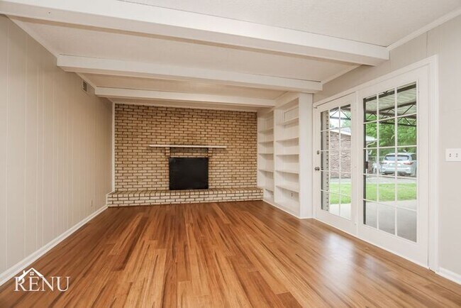 Building Photo - 2613 Sailboat Ct