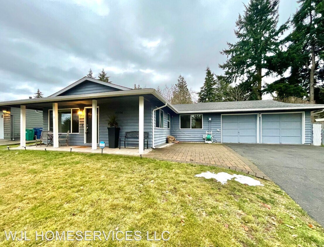 Foto principal - 3 br, 1 bath House - 13706 90th Ave NE
