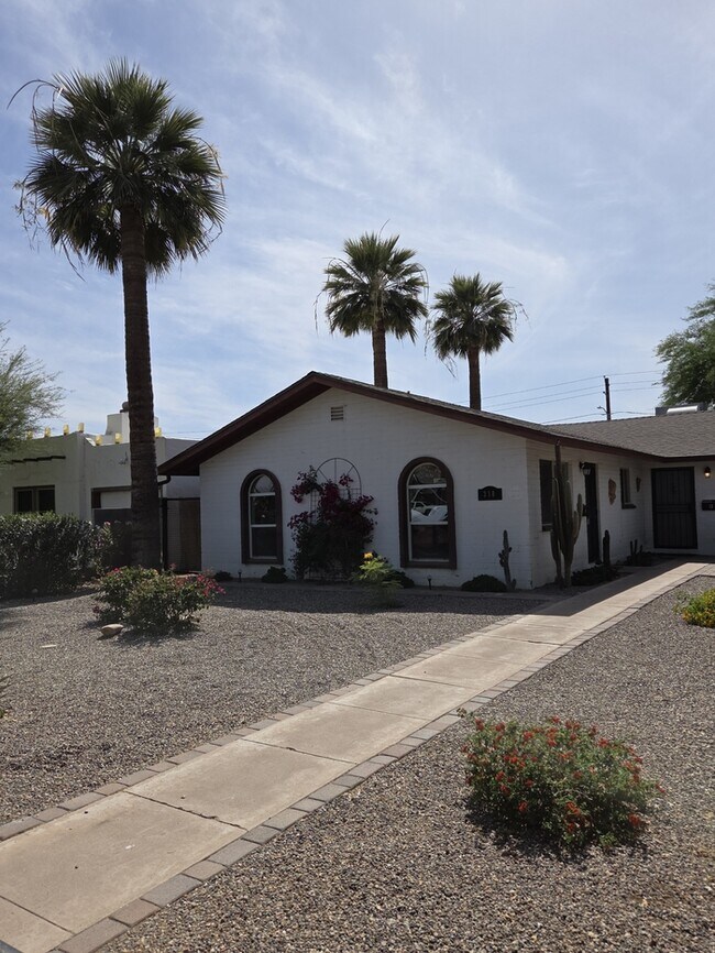Foto del edificio - Very nice 2 Bed 1 Bath Downtown Chandler