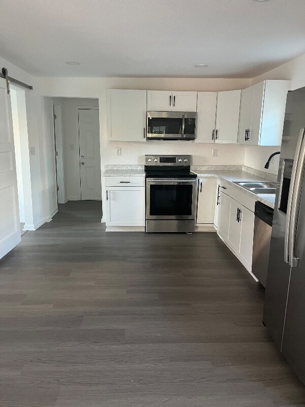 Foto del edificio - 1604 Freeney Ave