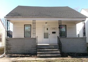 Building Photo - 15195 Aubrey