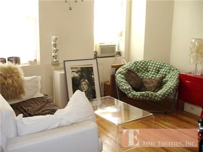 Foto del edificio - 230 Thompson St