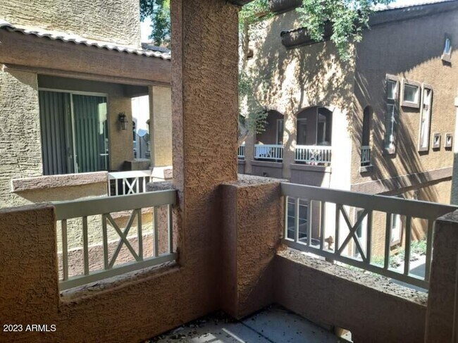 Building Photo - 1920 Bell Rd