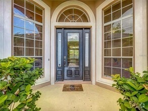 Building Photo - 709 Broadoak Loop