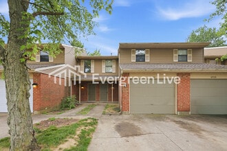 Building Photo - 6540 Rolling Glen Dr