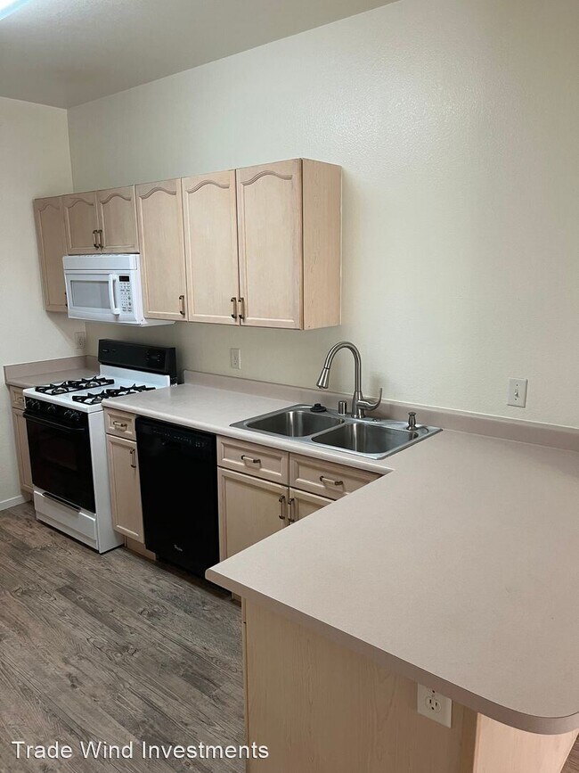 Building Photo - 3 br, 2.5 bath House - 9687 GUNSMITH DRIVE