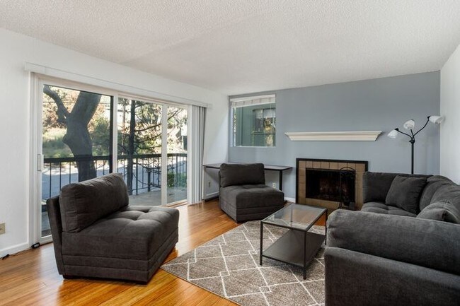 Foto del edificio - North Campus Location!