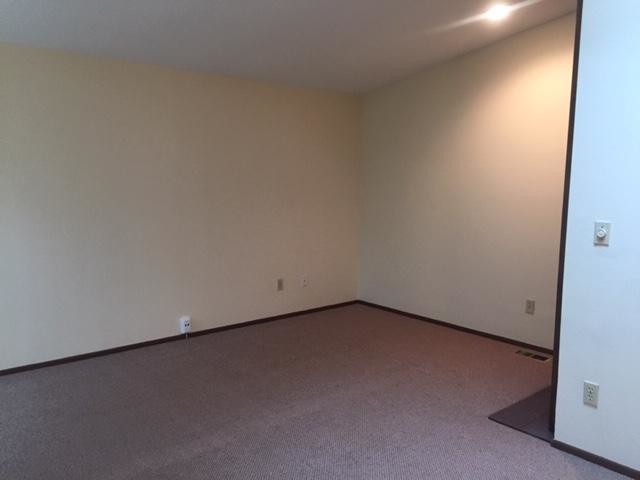 Foto del edificio - 2094 Fox Hollow Dr