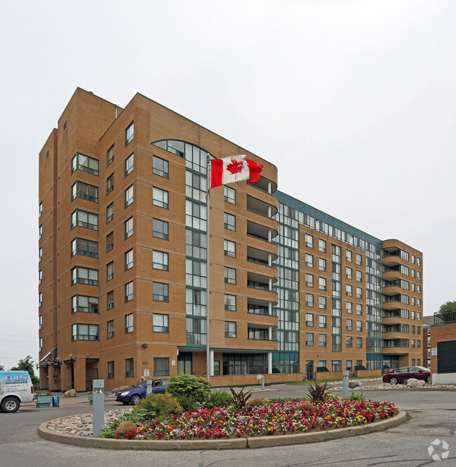 Building Photo - Emerald Point