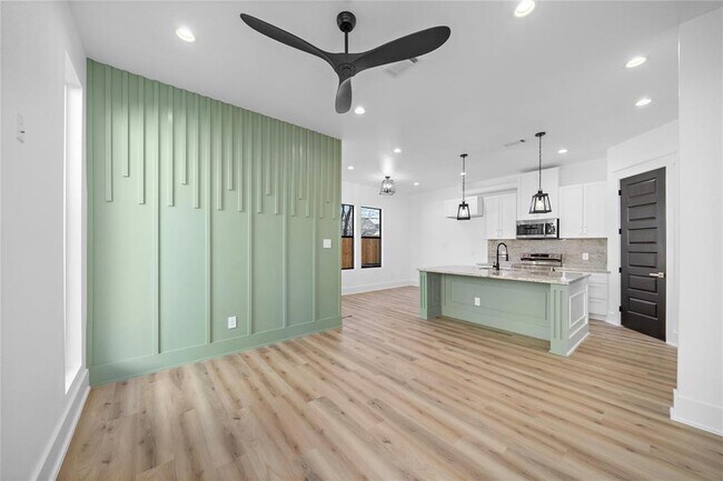 Foto del edificio - 518 Clinton St