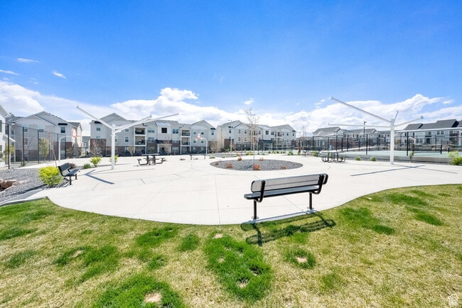 Building Photo - 4150 Hardman Way