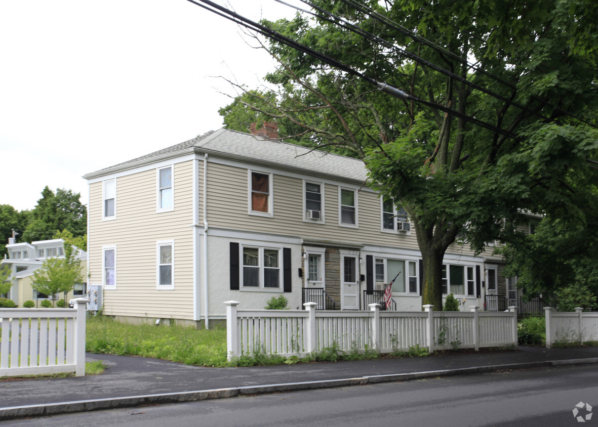 Foto del edificio - 38-50 Washington St