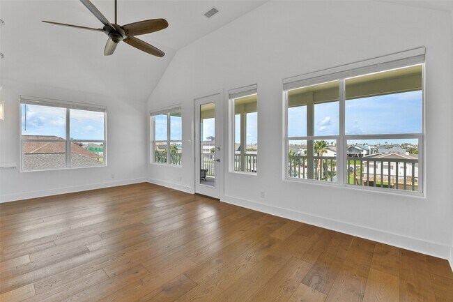 Foto del edificio - 4006 Fort Bend Dr