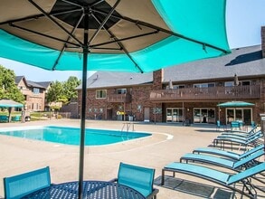 Building Photo - The Landings of Fountain Pointe