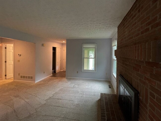 Foto del edificio - 6908 Gullway Bay Dr