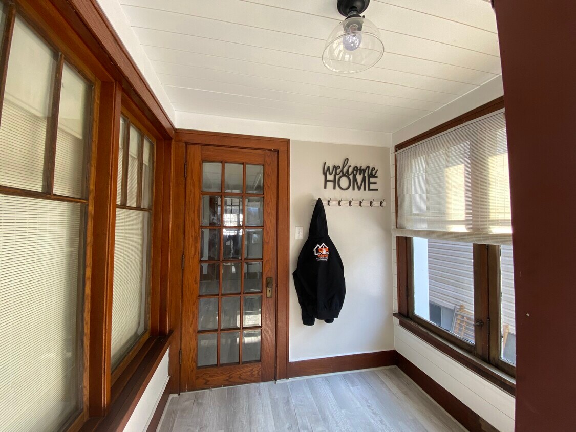 Foto principal - 730 N 6th Ave