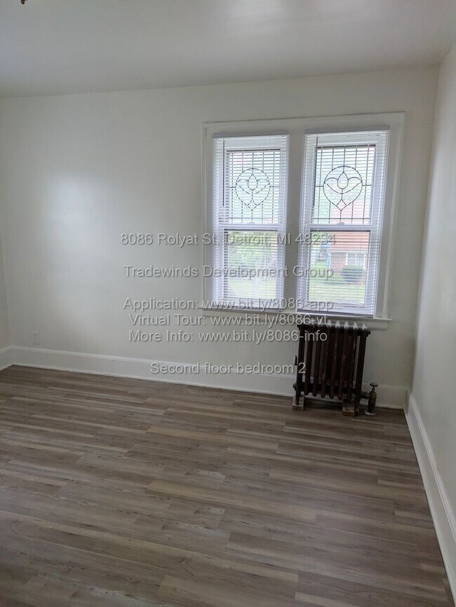 Foto del edificio - 8086 Roylat 3bed/1 bath with formal dining...