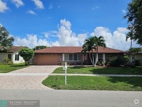 Building Photo - 11327 Little Bear Dr