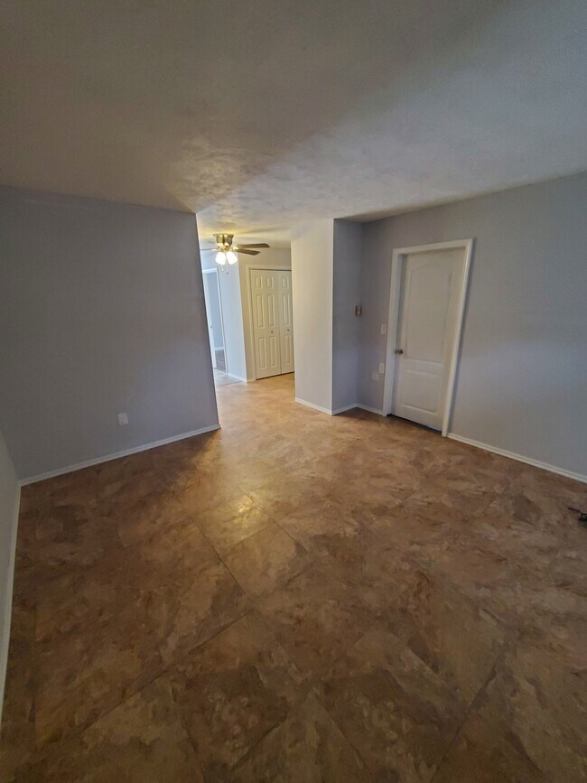 255 E Main St Unit 22, Rexburg, ID 83440 Apartments in Rexburg, ID