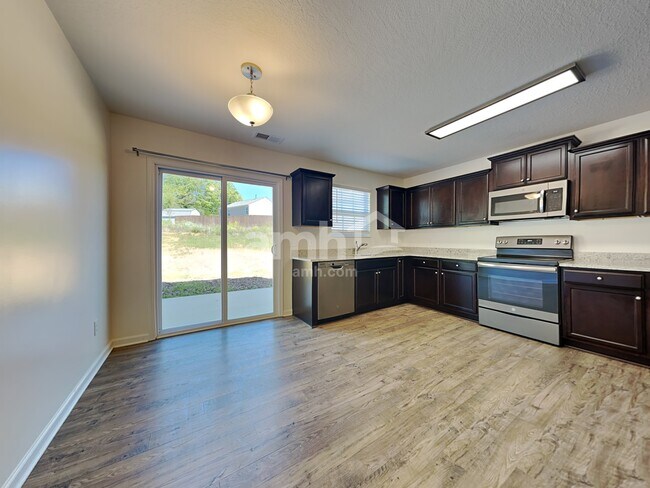 Foto del edificio - 2578 Cottonwood Dr