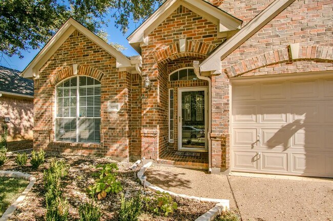 Foto del edificio - 9316 Preston Trail
