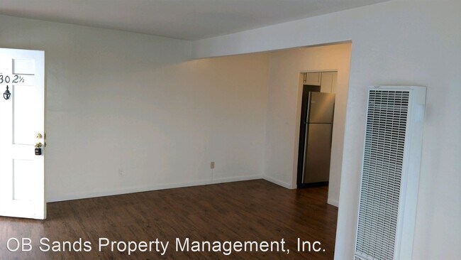 Building Photo - 2300-2310 Chatsworth Blvd