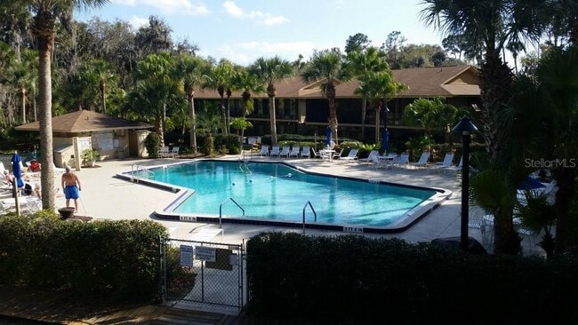 Foto del edificio - 140 Orchid Woods Ct