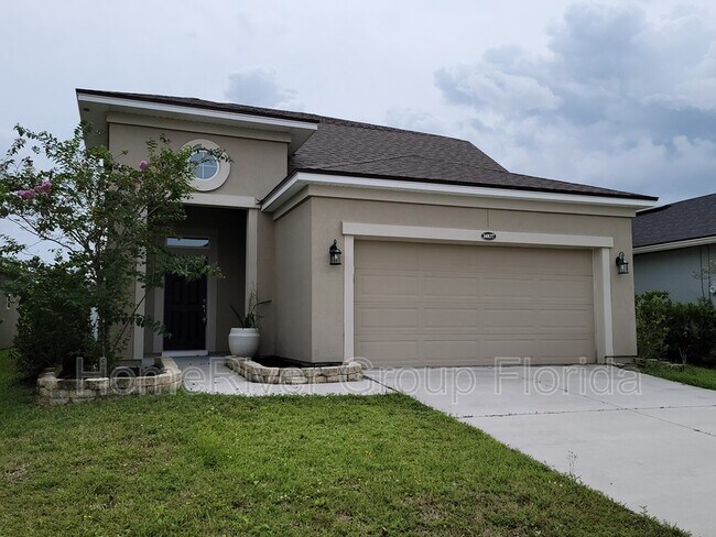 Foto del edificio - 14837 Rain Lily St