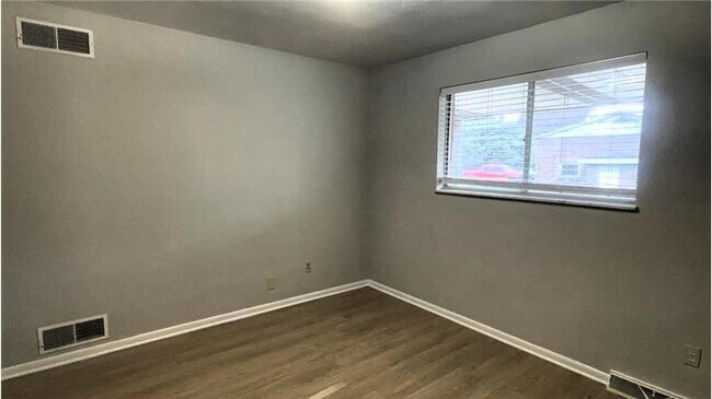 Building Photo - 131 N 20th St