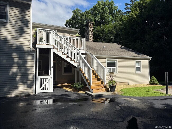 Building Photo - 1 Parker Dr