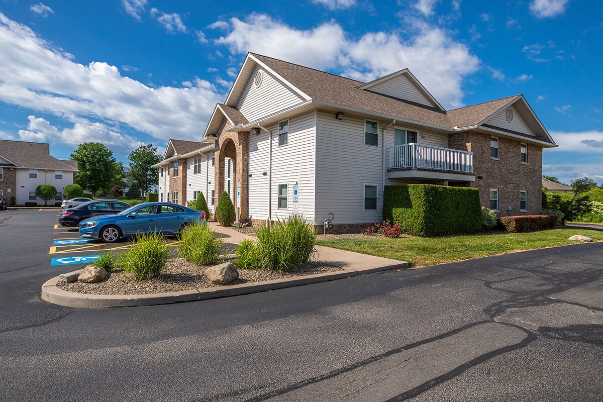 Laurel Springs Apartments Erie Pa