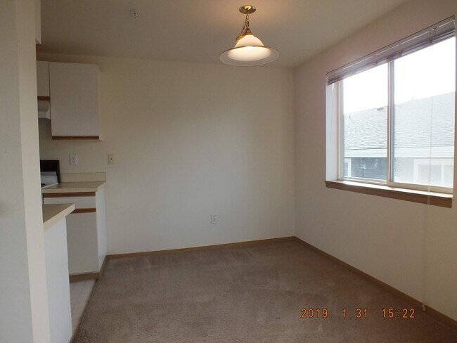 Foto del edificio - 1135 N 91st St