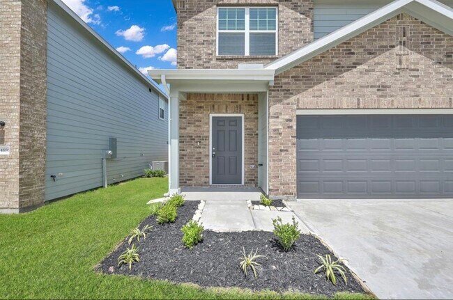 Foto del edificio - 14882 Calderon Dr