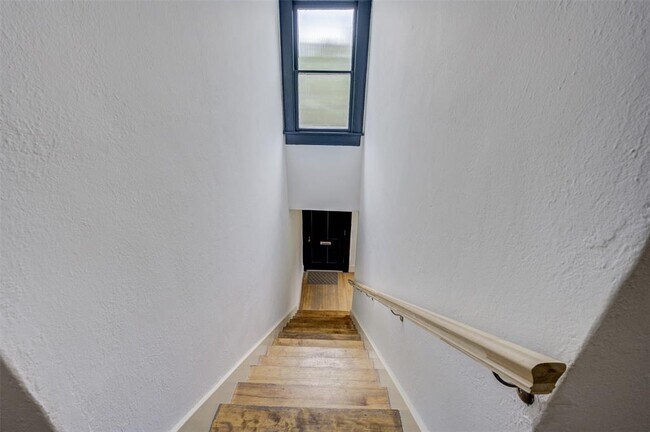 Foto del edificio - 1516 Bonnie Brae St