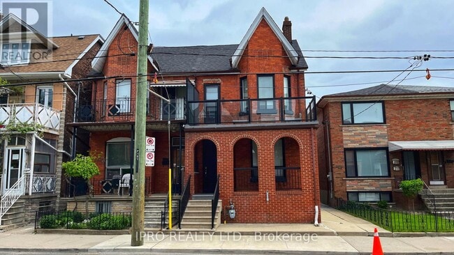 Building Photo - 471-2-M471 Ossington Ave