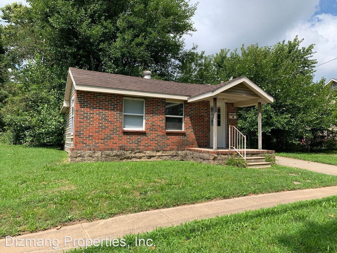 1 Br 1 Bath House 1721 N Rogers Ave House For Rent In Springfield Mo Apartments Com