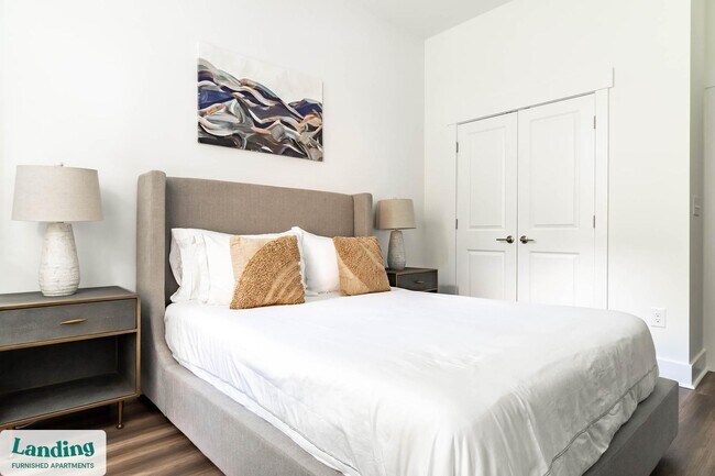 Foto del edificio - 2101 Lakeside Lofts Cir
